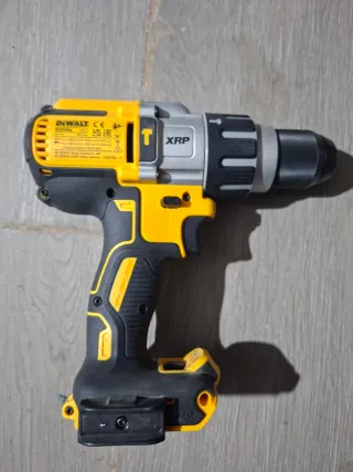 Taladro Percutor DeWalt XRP 18V Brushless