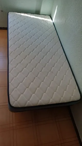 Base tapizada y colchón 90x190