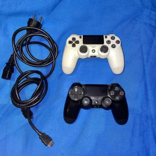 PS4 Pro 1TB Blanca + 2 Mandos + Base Refrigeración