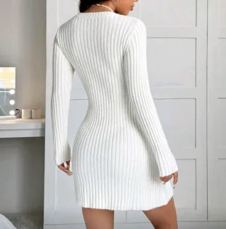 Vestido de punto blanco manga larga