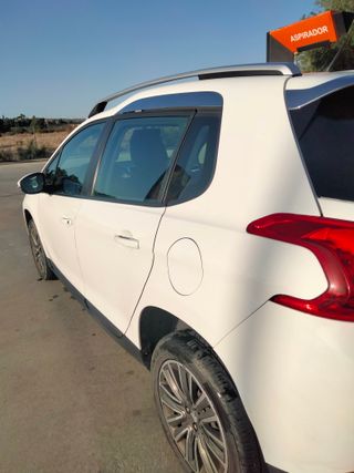 Peugeot 2008 2014