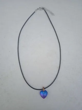 Collar Corazón Cristal Cordón Cuero adaptable