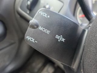 Ford Focus 1.6 ÚNICO  PROPIETARIO AÑO 2005