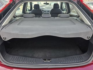 Ford Focus 1.6 ÚNICO  PROPIETARIO AÑO 2005