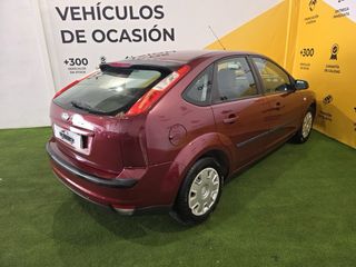 Ford Focus 1.6 ÚNICO  PROPIETARIO AÑO 2005