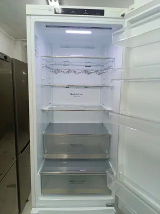 NEVERA MARCA LG 200/60CM A+++ CON GARANTIA