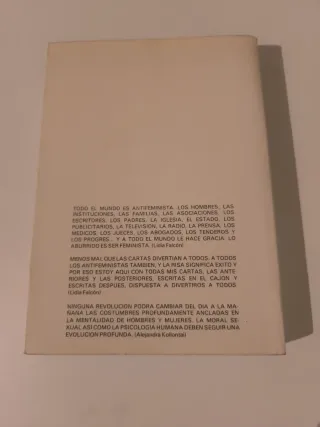 Cartas a una idiota española (Colección Docum...