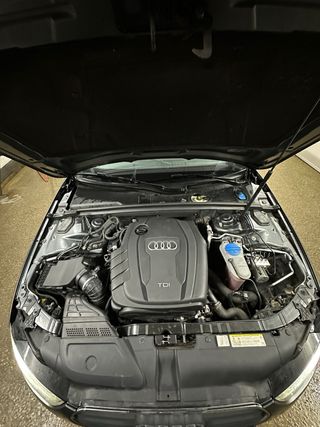 Audi A4 2.0TDi 177Ch Ambition