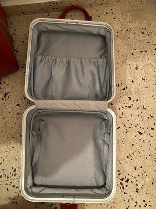 Conjunto de 3 maletas rojas años 70