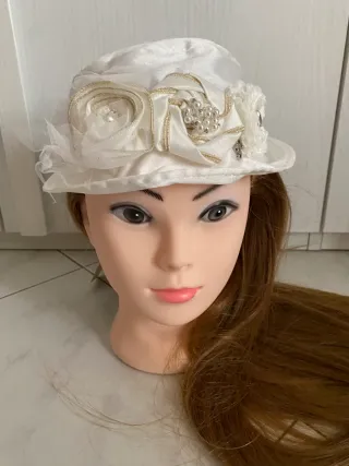 Cappello da cerimonia cm 48 neonata