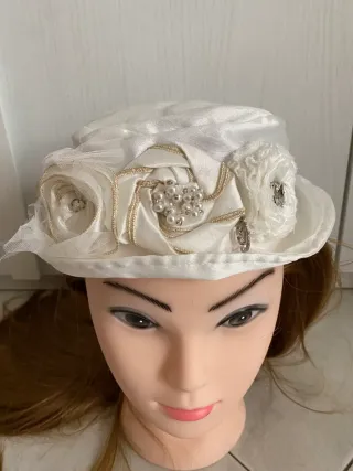 Cappello da cerimonia cm 48 neonata