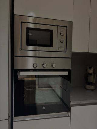 Horno y Microondas Balay Integrado