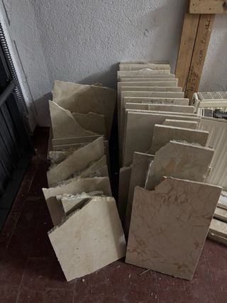 Lote azulejos mármol para baño - 25m2