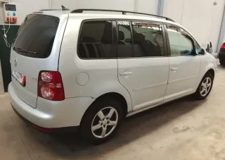 Volkswagen Touran 2009