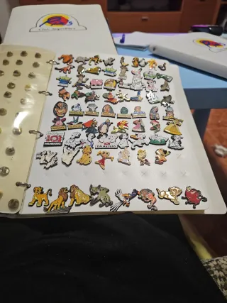 Pins Walt Disney Mickey y amigos