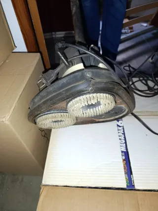 Pulidora de suelo Electrolux