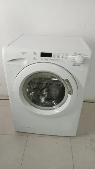 Lavadora Blanca Carga Frontal