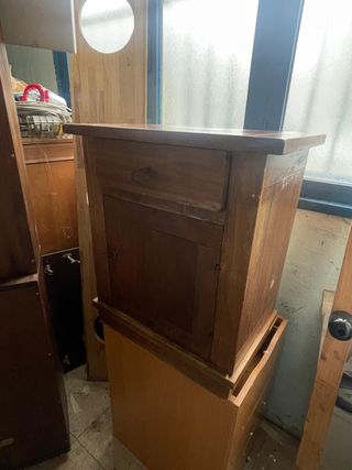 Comodino in legno 50x35x60