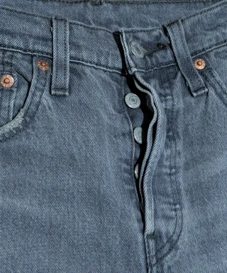 Pantalones Levi's grises con rotos