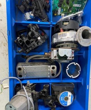 REPUESTOS DE CALDERA SAUNIER ISOMAX CONDENS F23E