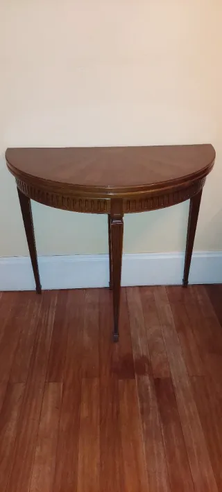 Mesa de juego plegable de madera