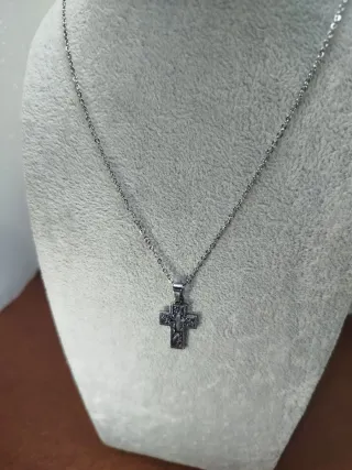 Collar Cruz Plana Plata Mod 5