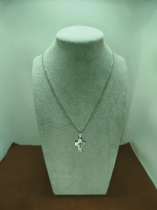 Collar Cruz Plana Plata Mod 5