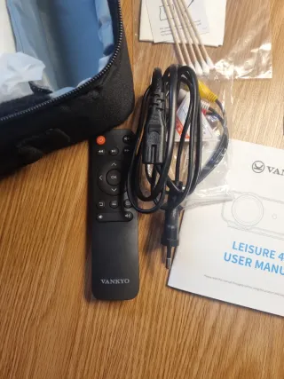 Proyector VANKYO Leisure 430 Blanco