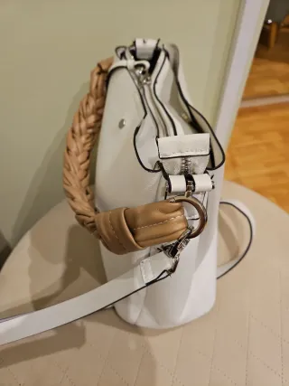 Bolso Parfois blanco y marrón trenzado