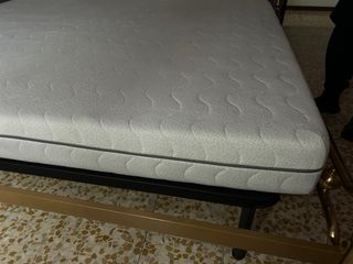 Materasso matrimoniale tessuto