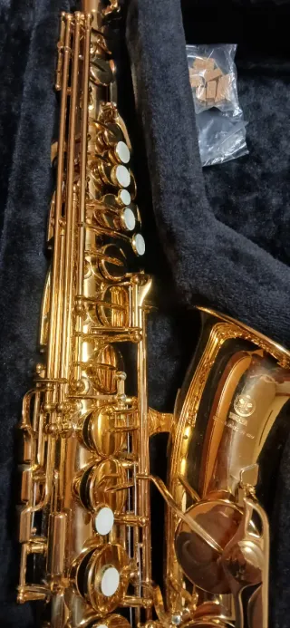 Saxofón Yamaha 280