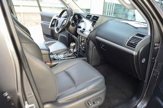 Toyota Land Cruiser+Todos los extras+Techo+