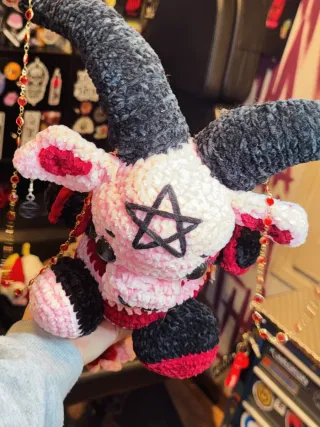 Amigurumi Miss Baphomet