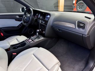 Audi RS4 Avant 4.2 FSI V8 450cv!!