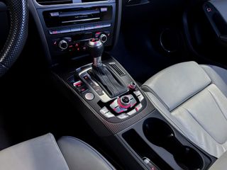 Audi RS4 Avant 4.2 FSI V8 450cv!!