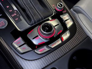 Audi RS4 Avant 4.2 FSI V8 450cv!!