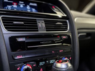 Audi RS4 Avant 4.2 FSI V8 450cv!!