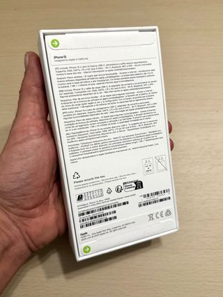 iPhone 15 PRECINTADO