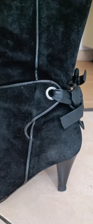 Stivali neri in camoscio tg 40