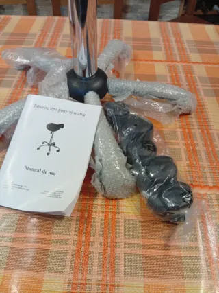 Taburete Pony Ajustable QUIRUMED Negro