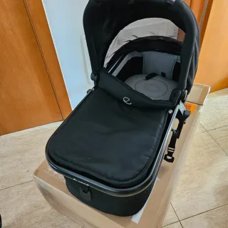 Jane Crosslight  Silla + Capazo