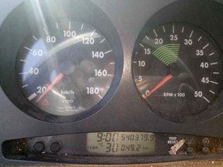 Iveco 519849 colector 504431058 daily caja cerrada