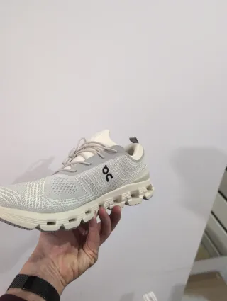 Zapatillas On Running Cloud X Z5 Gris/Blanco