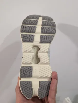 Zapatillas On Running Cloud X Z5 Gris/Blanco