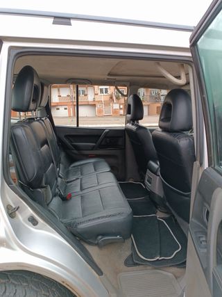 Mitsubishi Montero 2000