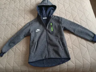 Conjunto deportivo Nike niño gris