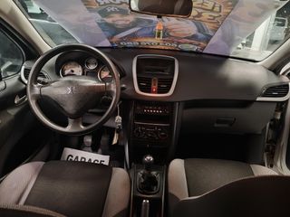 Peugeot 207 1.4 vti GARANTIZADO