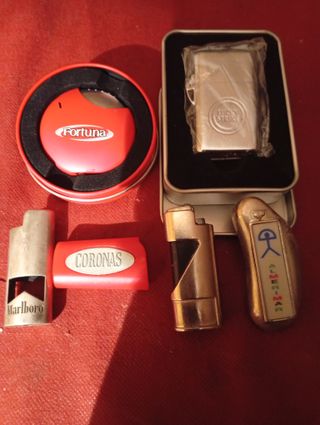 Lote de mecheros coleccionables