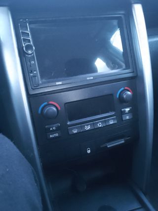 Peugeot 207 con la culata averiada