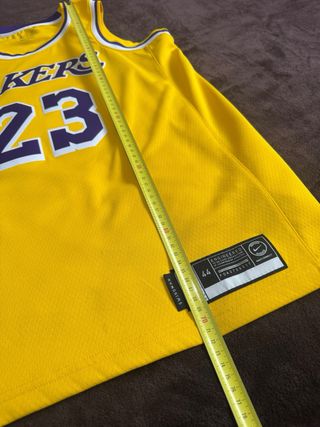 Camiseta Lakers LeBron James Talla M